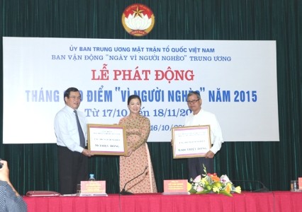 “Tháng cao điểm vì người nghèo” năm 2015 diễn ra từ 17/10 đến 18/11/2015 - ảnh 1